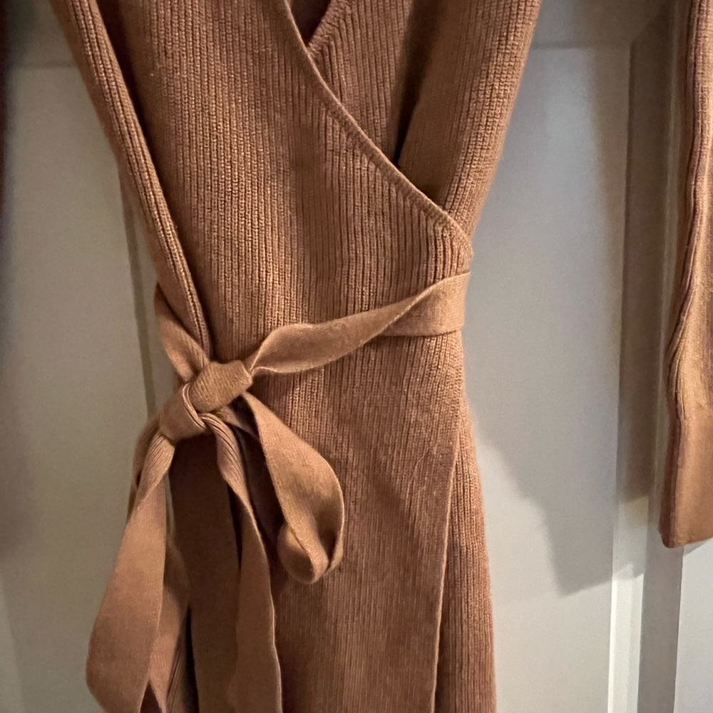 Abercrombie & Fitch Sweater Dress - Picture 3 of 3